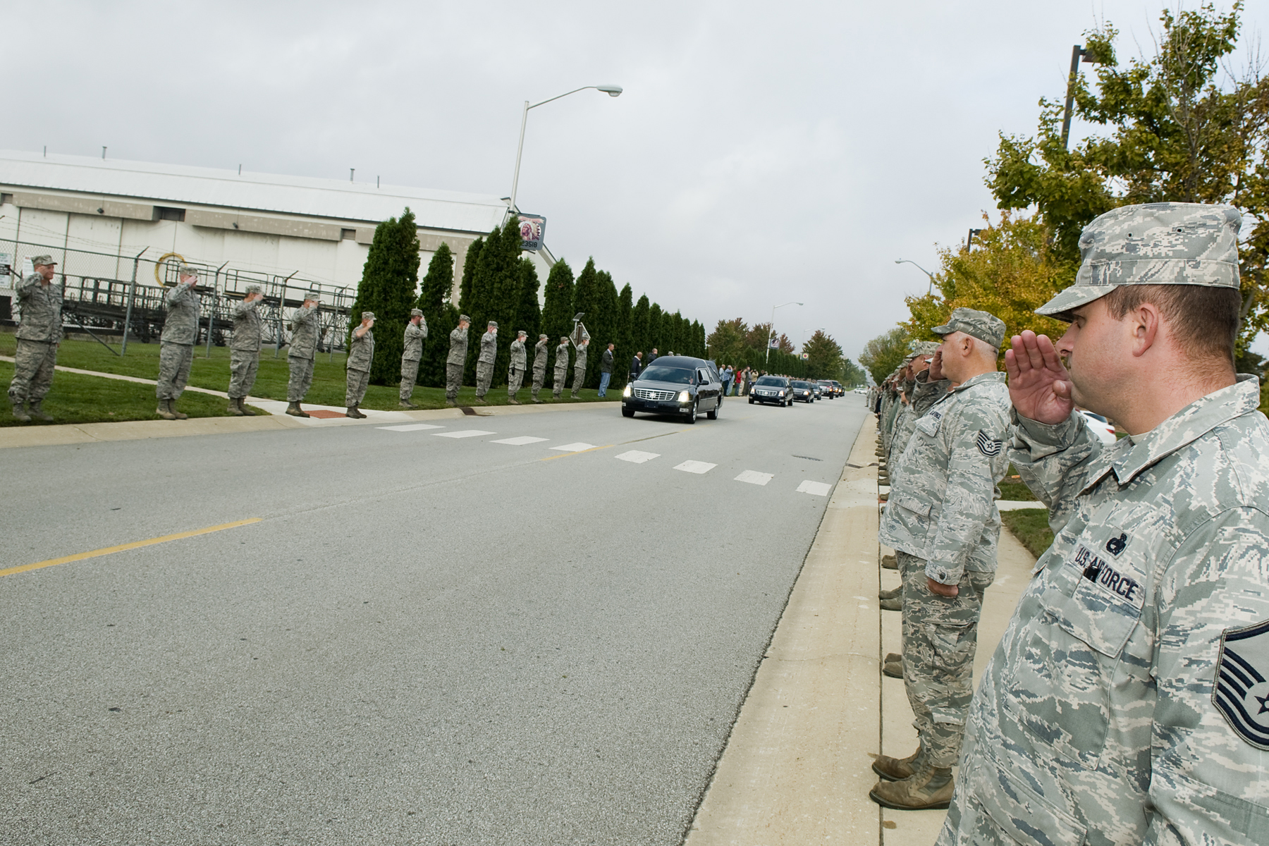 Grissom pays respect to fallen Hoosier Marine > Grissom Air Reserve