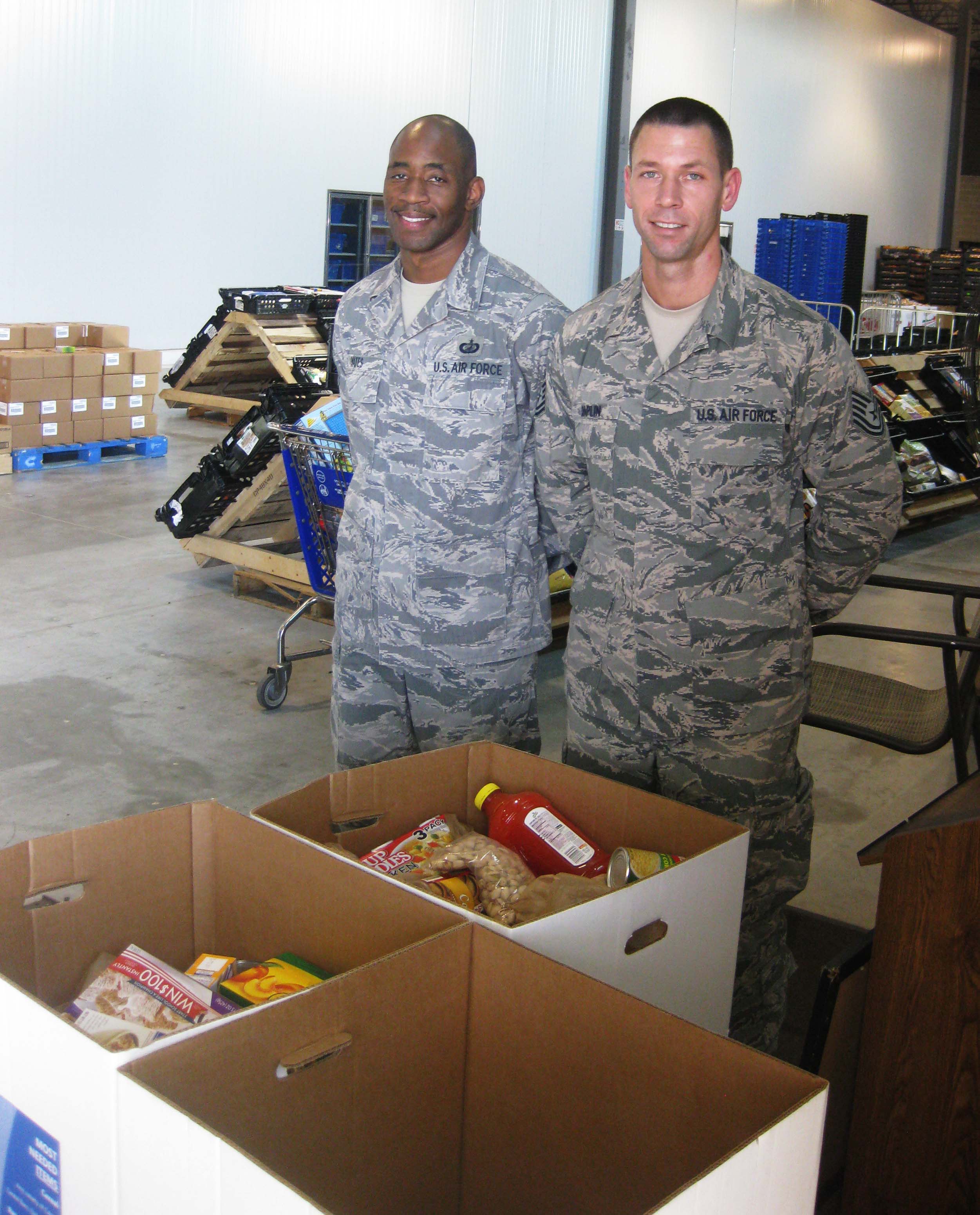 Langley donates more than 3 000 pounds to a local food bank gt Joint
