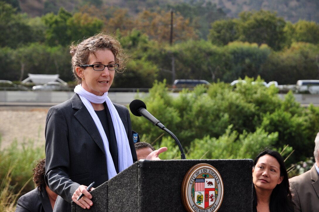 Los Angeles District Chief of Planning Division Dr. Josephine Axt briefly explains the District's Ecosystem Restoration Feasibility Study during a ceremony Oct. 9. The city received a donation from the Friends of the LA River to fund the study that is a precursor to much of the Los Angeles River Revitalization Master Plan.