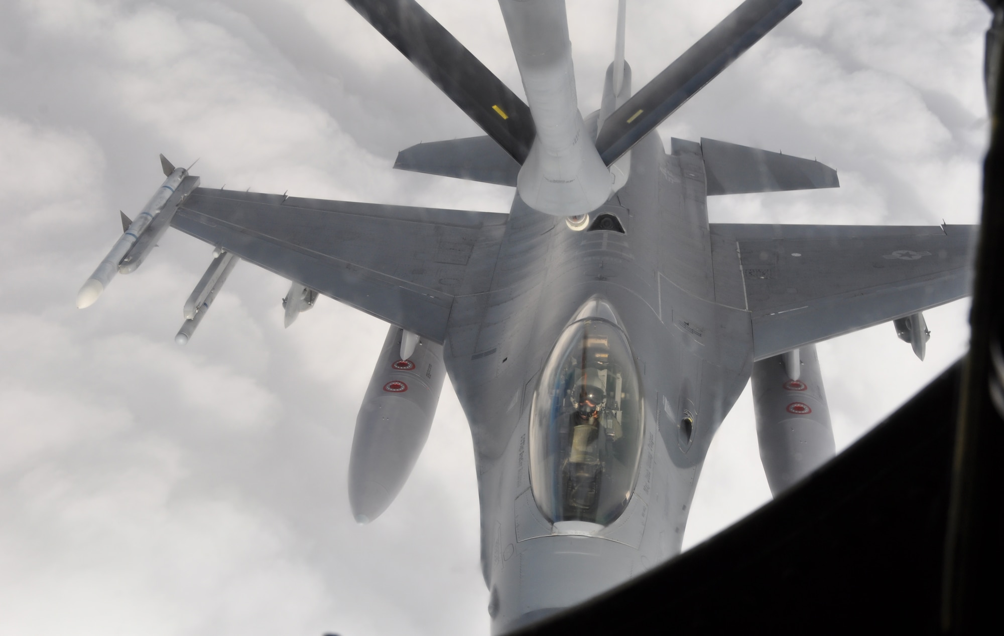 NAVAL AIR STATION FORT WORTH JOINT RESERVE BASE, TEXAS -- A 457th Fighter Squadron pilot prepares to refuel his F-16 Fighting Falcon during an employer appreciation day flight Saturday, Oct. 13. The flight was part of several activities that employers took part in during the day. The goal of the day was to show appreciation for civilian employers who support Reservists assigned to the 301st Fighter Wing.  (U.S. Air Force photo/Senior Airman Melissa Harvey)