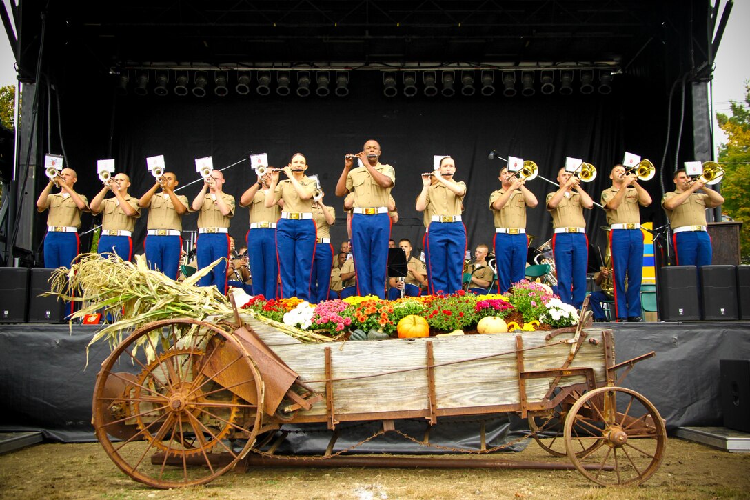 More than 40 members of the 2nd Marine Division Band spent three days performing at least twice a day for fairgoers at the Topsfield Fair. 