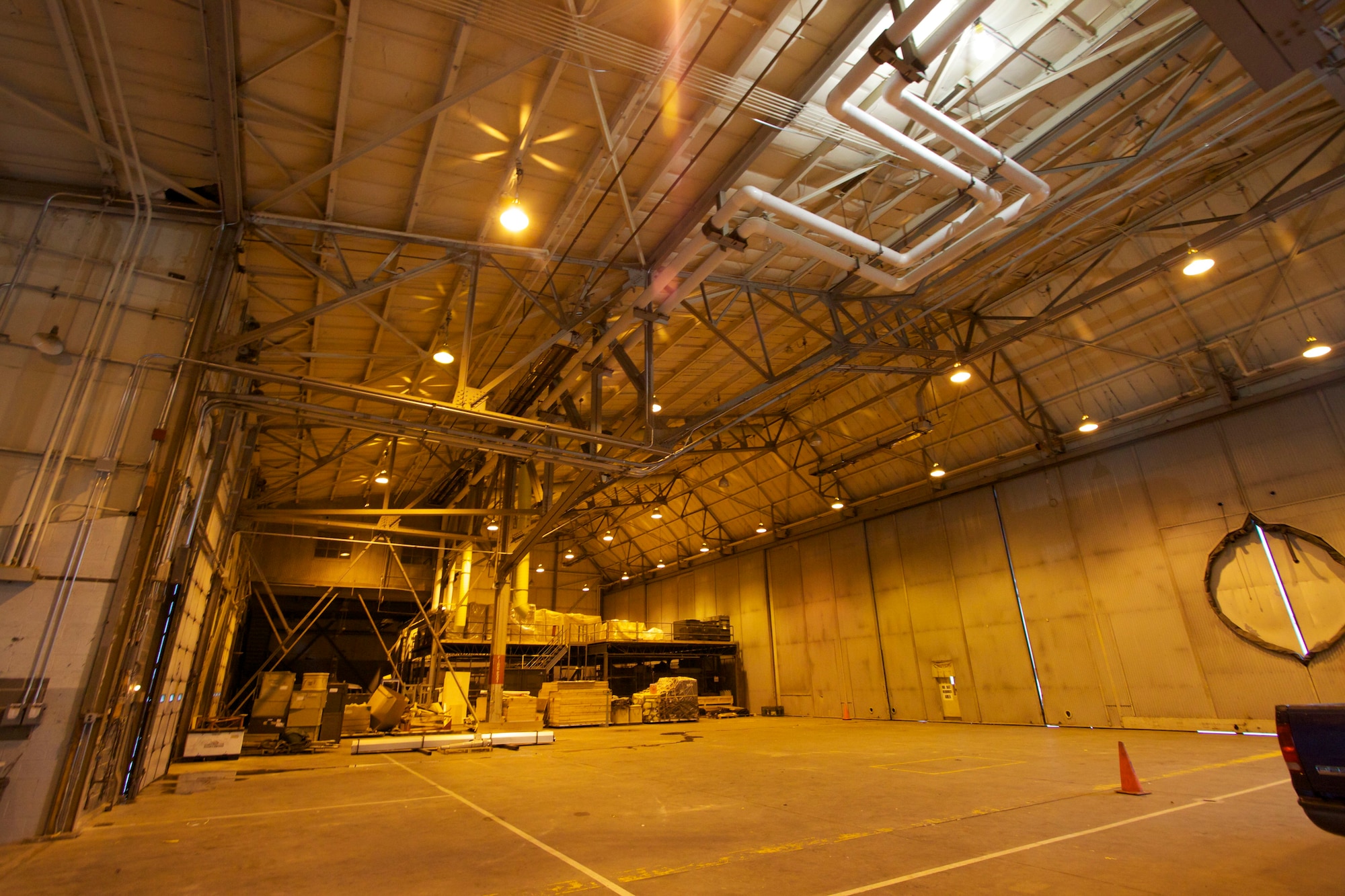 A hangar at Pease ANGB, N.H. before energy efficient upgrades were
installed. (U.S. Air Force photo/Eddie Green)
