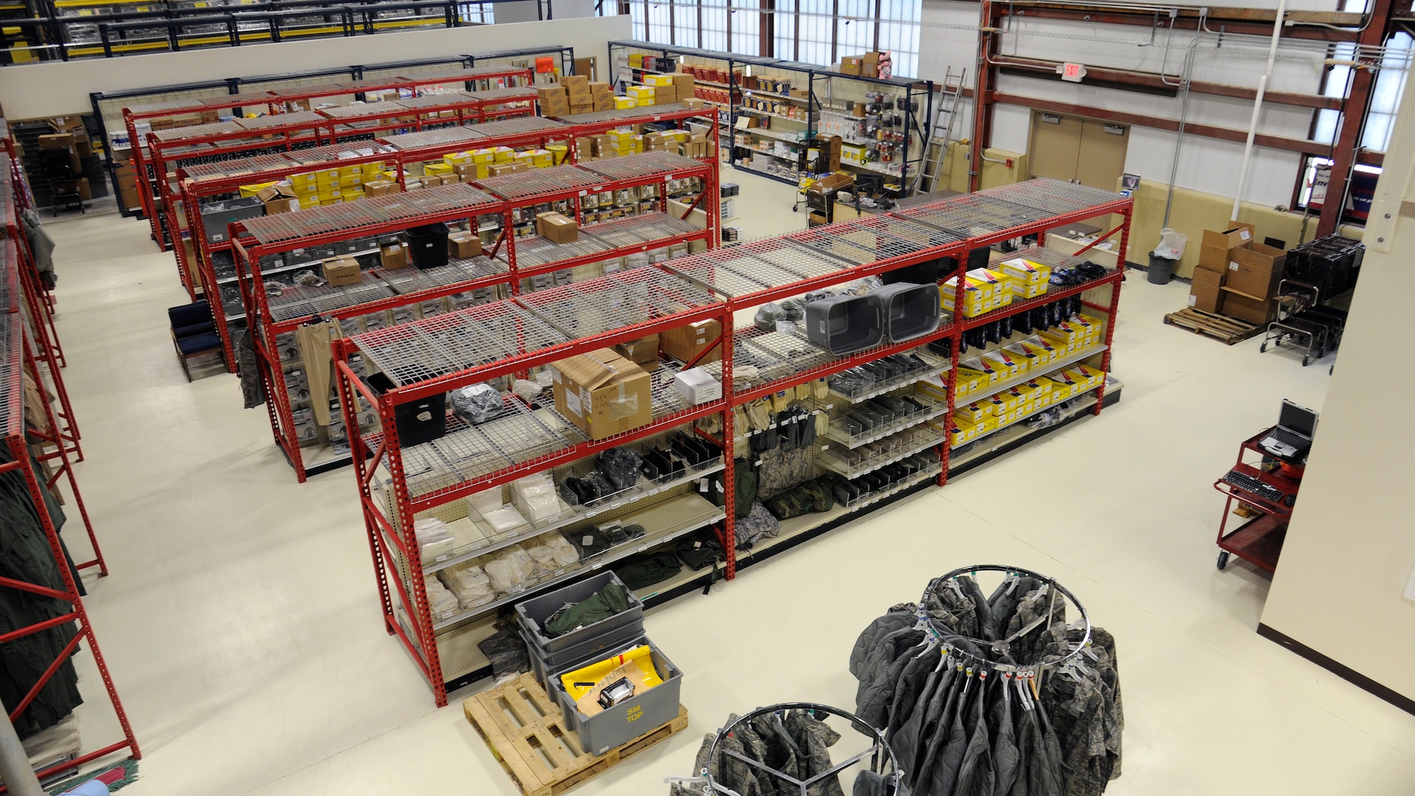 An interior view of the Envision Store inside the “Glasshouse” at Fairchild Air Force Base, Wash., Oct. 16, 2012. (U.S. Air Force photo by Airman 1st Class Ryan Zeski)