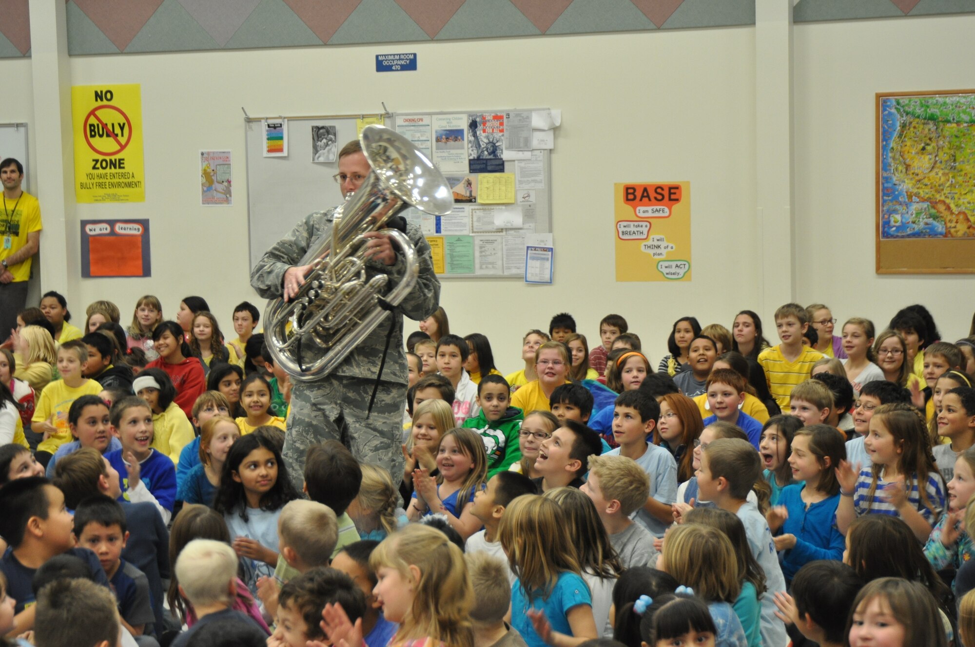 In Recognition of Red Ribbon Week, the USAF Band of the Pacific-Alaska Brass performs for students in the Anchorage, Palmer, and Wasilla areas. The Concerts feature a variety of entertaining music along with a powerful message to say "NO" to drugs and live a healthy lifestyle. 