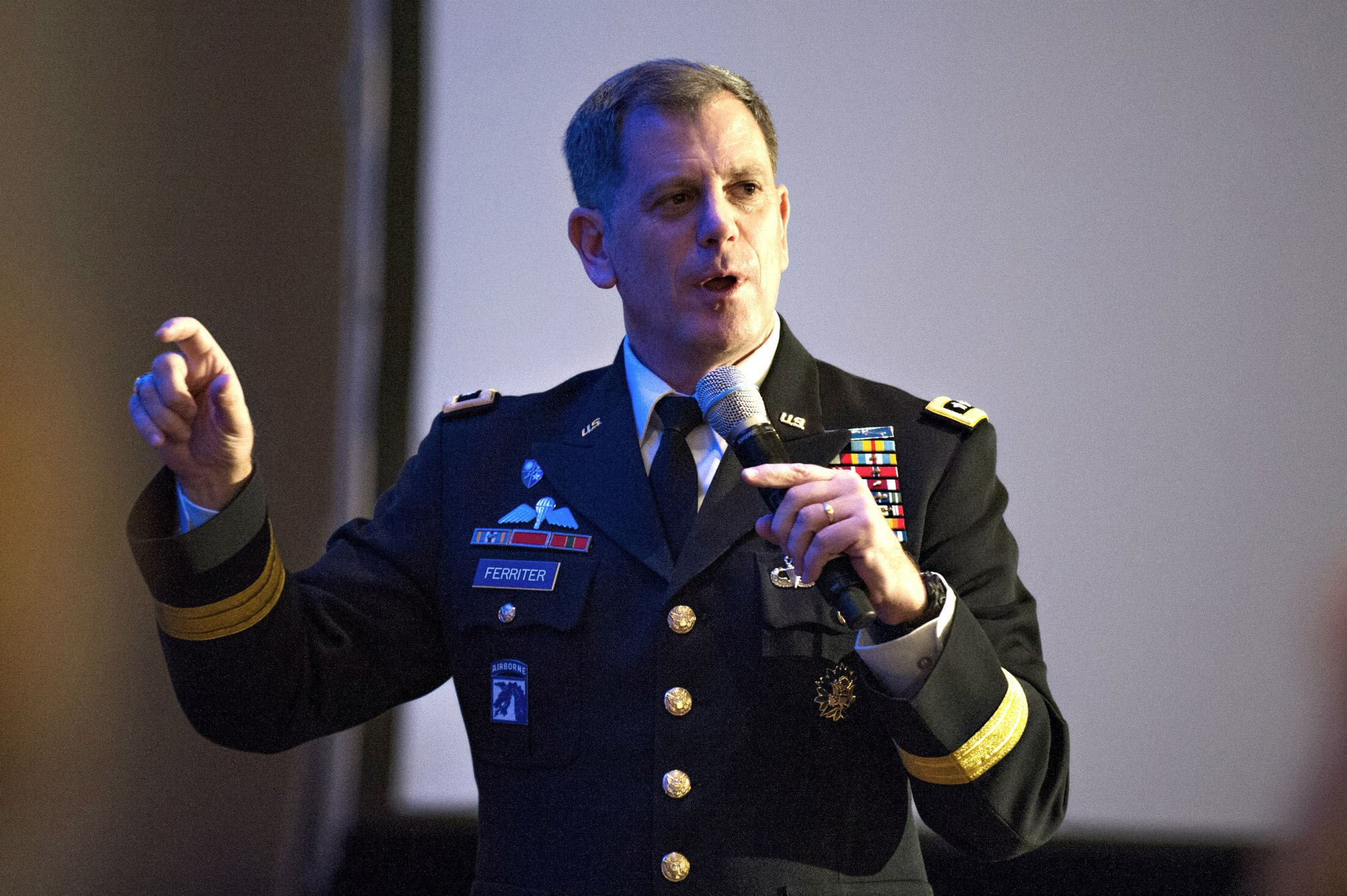 Army lt gen michael ferriter commander u s army installation