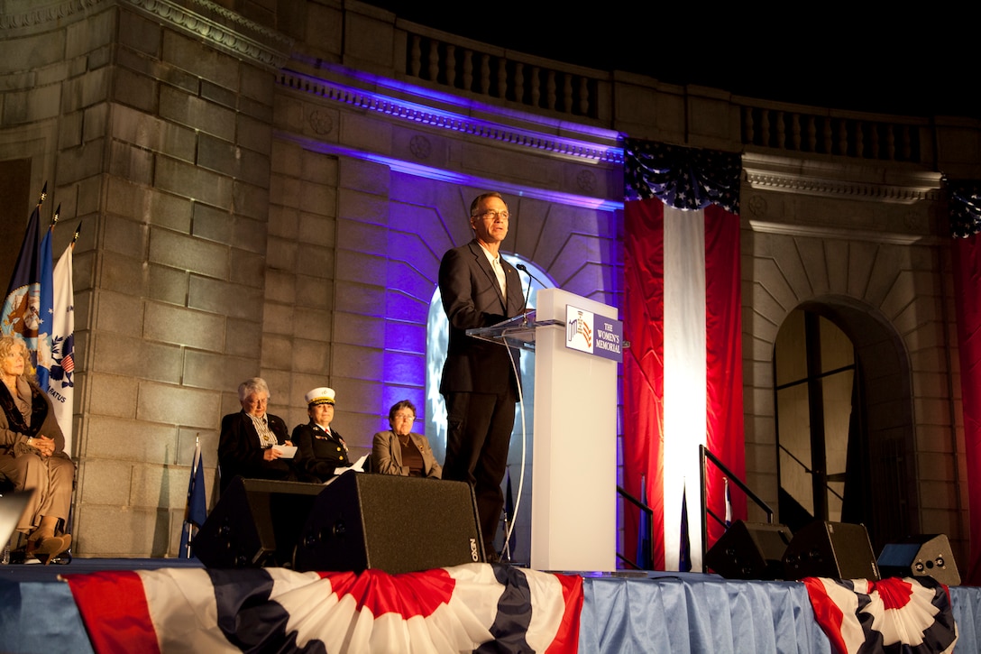 Stephen Ellis, father of Army Cpl. Jessica A. Ellis, a medic who died on Mother’s Day in 2008, recalls his daughter’s childhood during a Service of Remembrance at the Women In Military Service For America Memorial at Arlington National Cemetery Oct. 20, 2012.