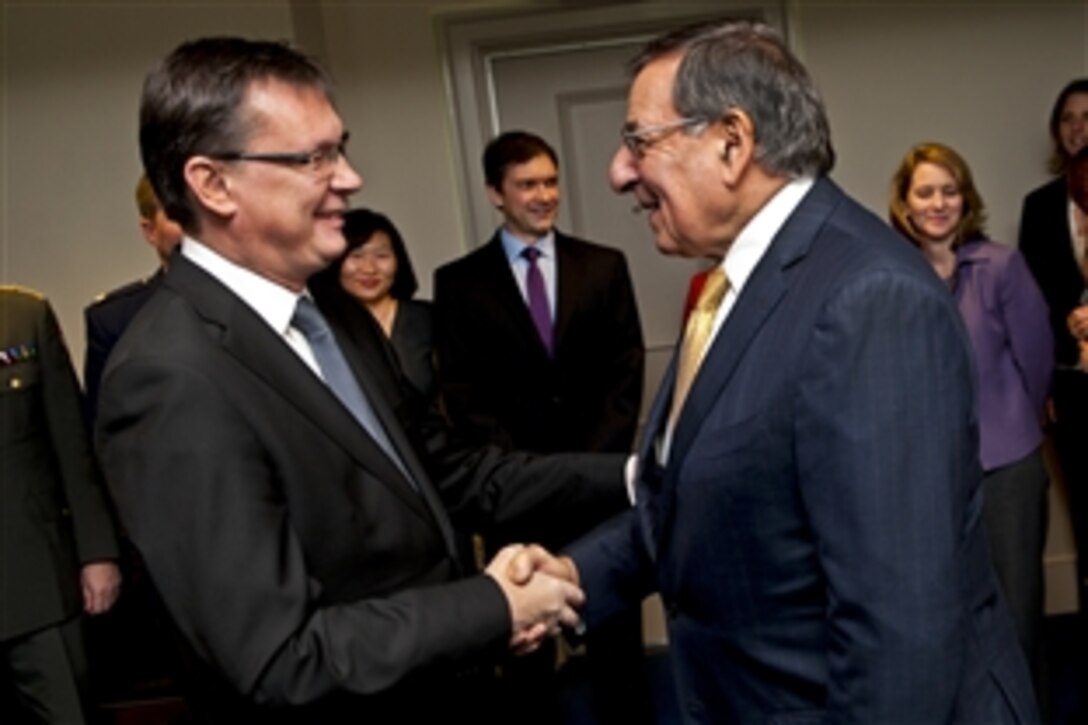 U.S. Defense Secretary Leon E. Panetta, right, greets Austrian Defense Minister Norbert Darabos at the Pentagon, Oct. 29, 2012. The two defense leaders met to discuss issues of mutual concern.