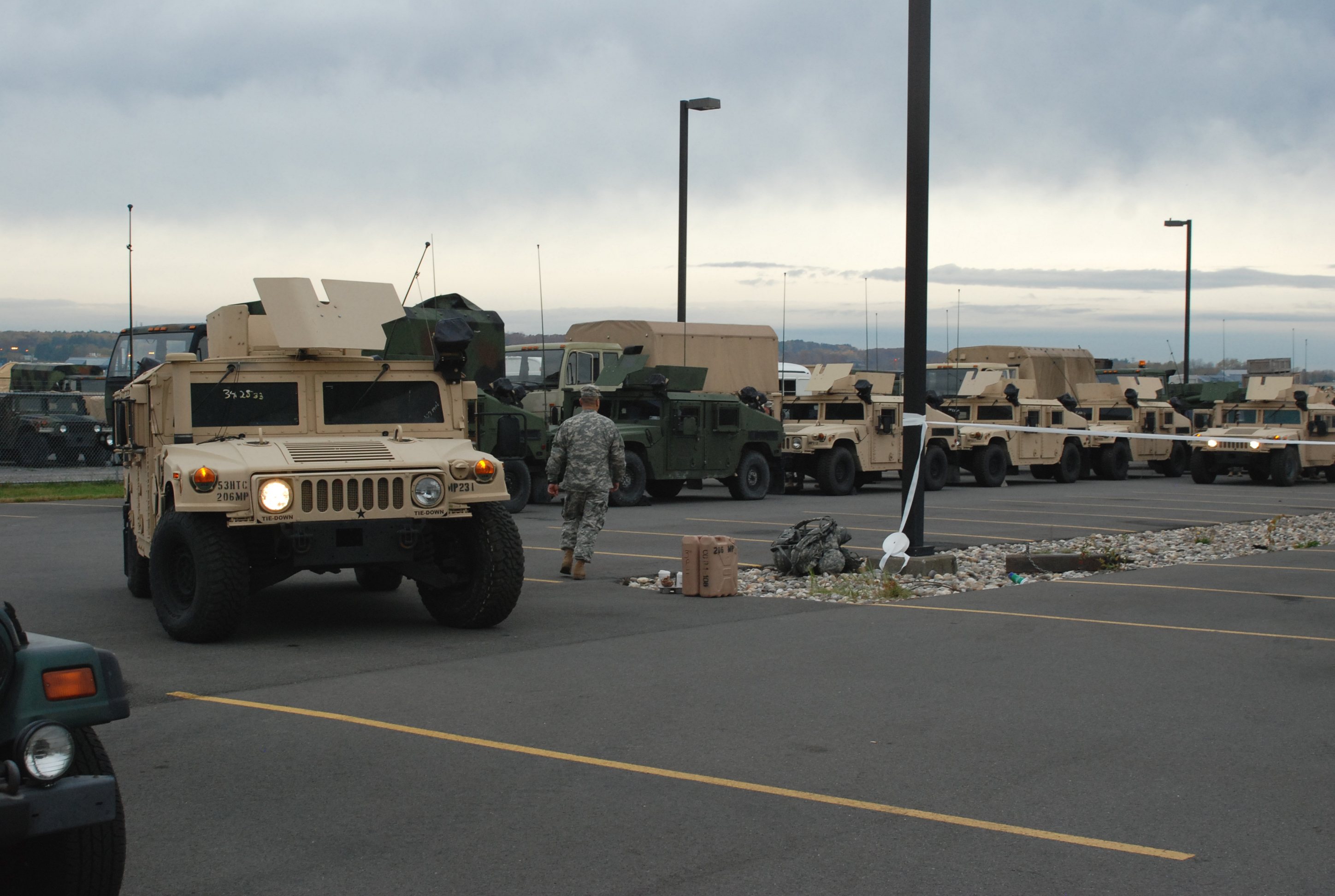 New York Army National Guard Soldiers Assigned To The 206th Military Police Company Prepare To Move