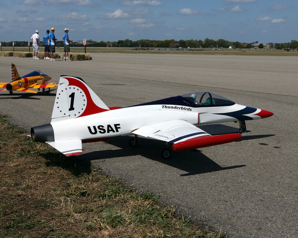 Giant Scale RadioControlled Model Aircraft Air Show