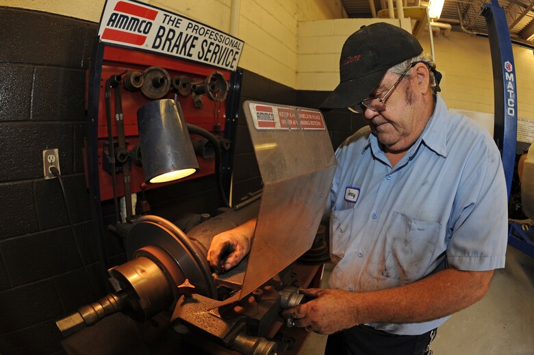 4th Fss Auto Hobby Shop Gives Airmen Mechanical Support Seymour