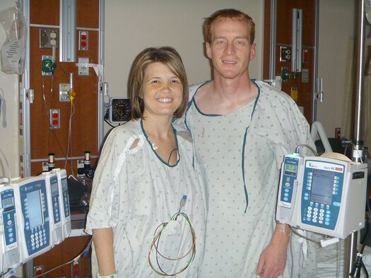 Kim Meadors and AEDC engineer Andy Escue, pose for an informal photo after the medical team’s successful completion of surgically transferring one of his kidneys to Kim at Vanderbilt Hospital recently. (Photo provided)
