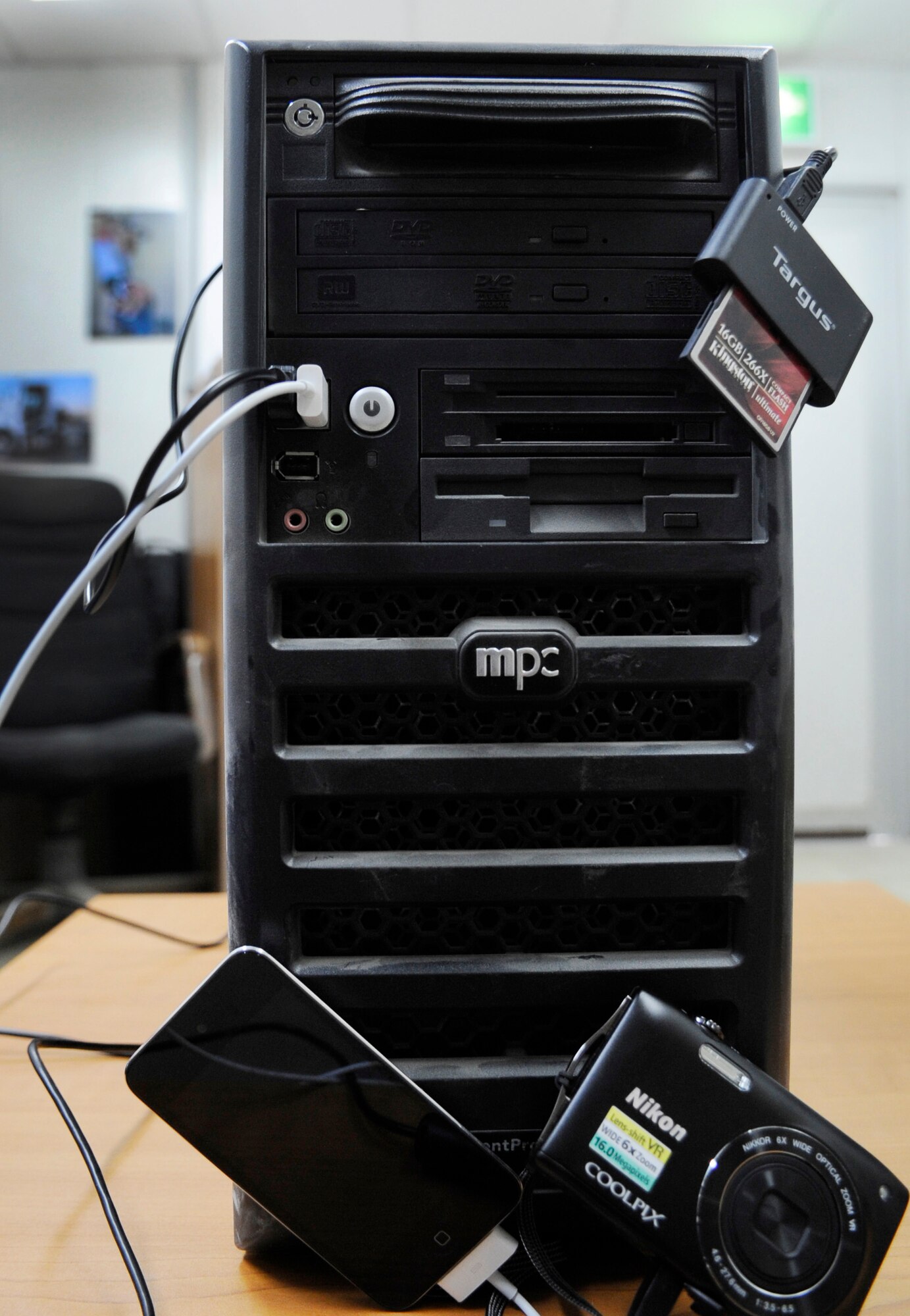 SOUTHWEST ASIA –Removable media can be easily used as an attack vector by our adversaries to exploit or inject viruses onto our network. Users do not have the authority to accept, ignore or transfer risk on behalf of the Department of Defense by plugging in an unauthorized device into the universal serial bus port. A violation of policy by a user in a deployed location can have cascading effects which eventually impact multiple DoD networks. No government computer was harmed in the production of this photo. (U.S. Air Force photo/Staff Sgt. Alexandra M. Boutte)