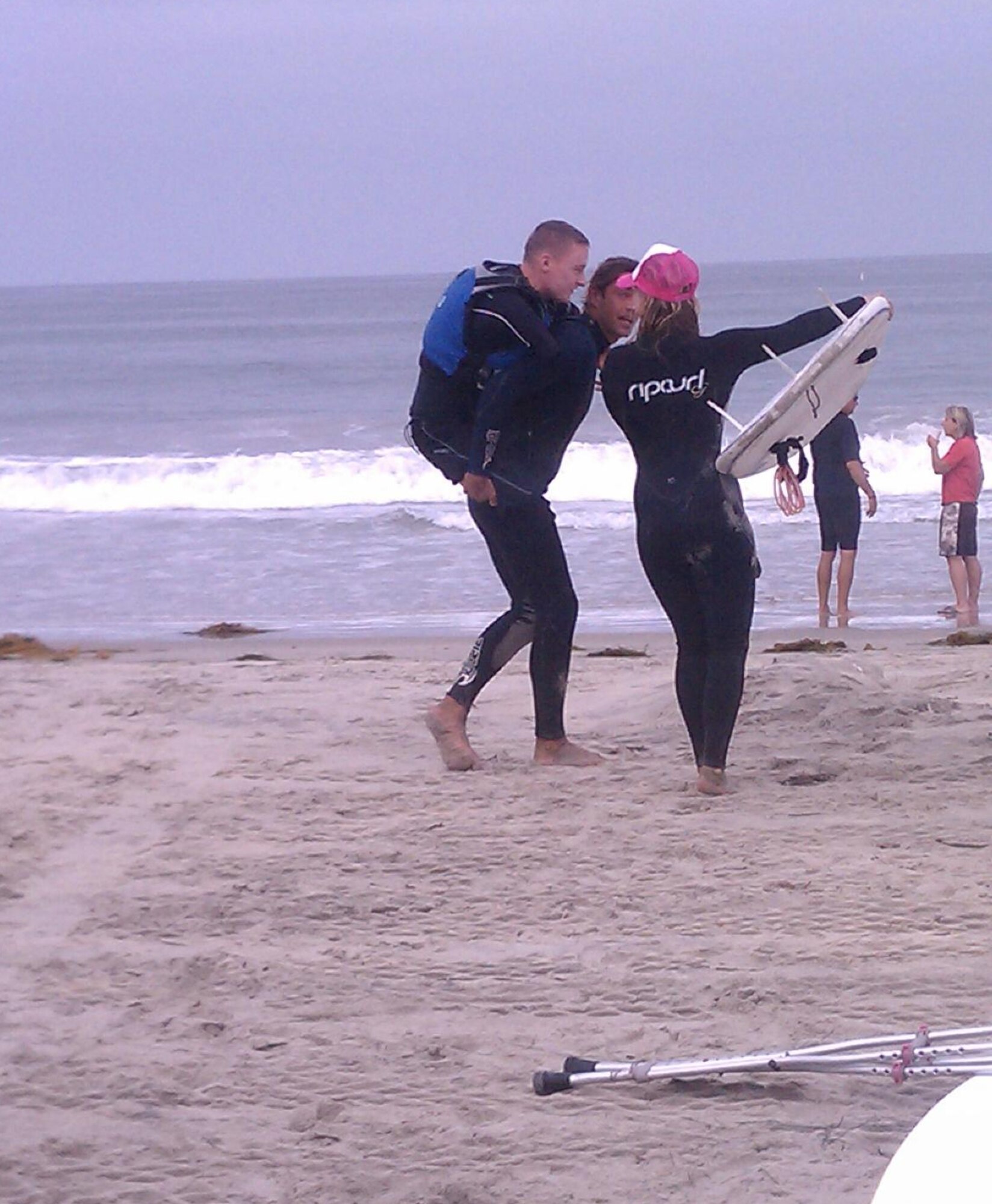 Reservists from the 916th Aerospace Medicine Squadron helped with a Wounded Warrior event during their off-duty hours while working in California as part of their annual training in August. (USAF courtesy photo)