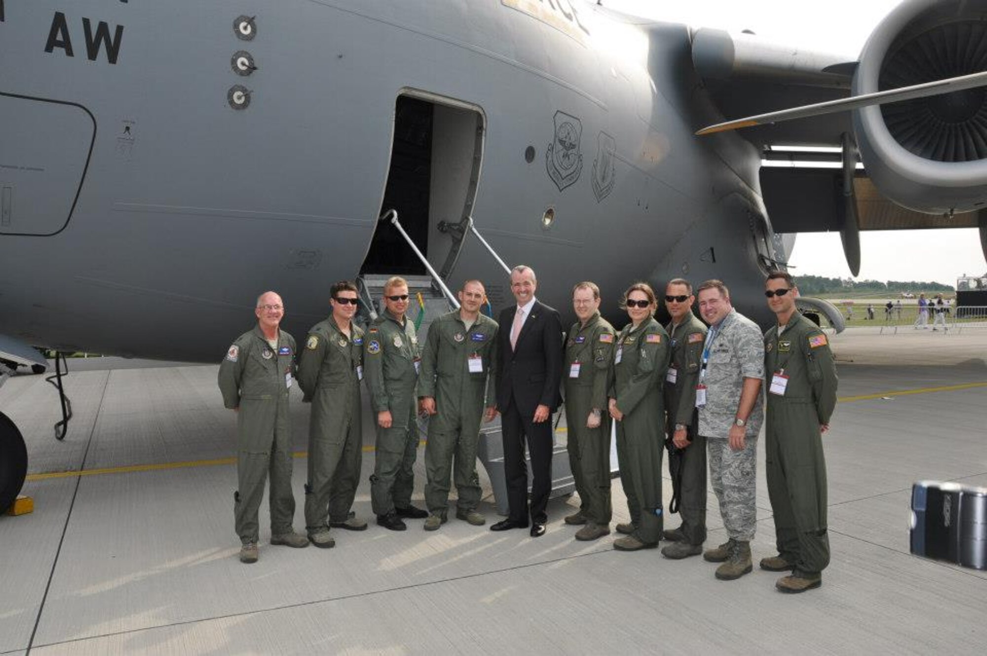 Philip Murphy, U.S. Ambassador to Germany meets with C-17 aircrew members from the 315th and 437th Airlift Wings at the 2012 Berlin Air Show this week. (U.S. Air Force Photo / Capt. Wayne Capps)