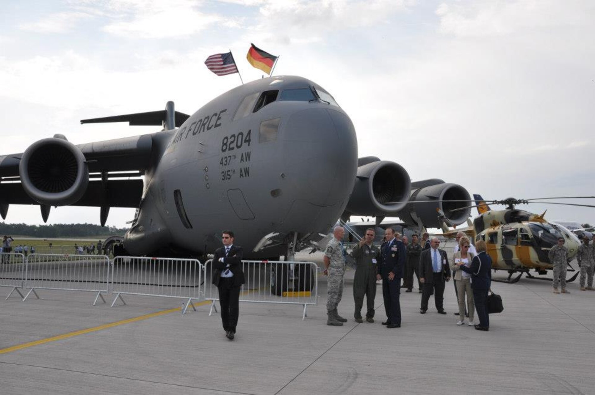 315th Airlift Wing members meet with Gen. Philip Breedlove, commander, U.S. Air Forces Europe and Africa at the 2012 Berlin Air Show this week.  (U.S. Air Force Photo / Capt. Wayne Capps)