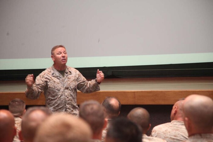 COMMAND TEAM TRAINING CONCERNING SEXUAL ASSAULT PREVENTION AND RESPONSE PROGRAM FOR 1ST MARINE DIVISION SENIOR LEADERSHIP, GIVEN BY MAJGEN BAILEY, R. AND SGTMAJ KUFCHAK, MICHAEL L. ABOARD CP AND 29PALMS.