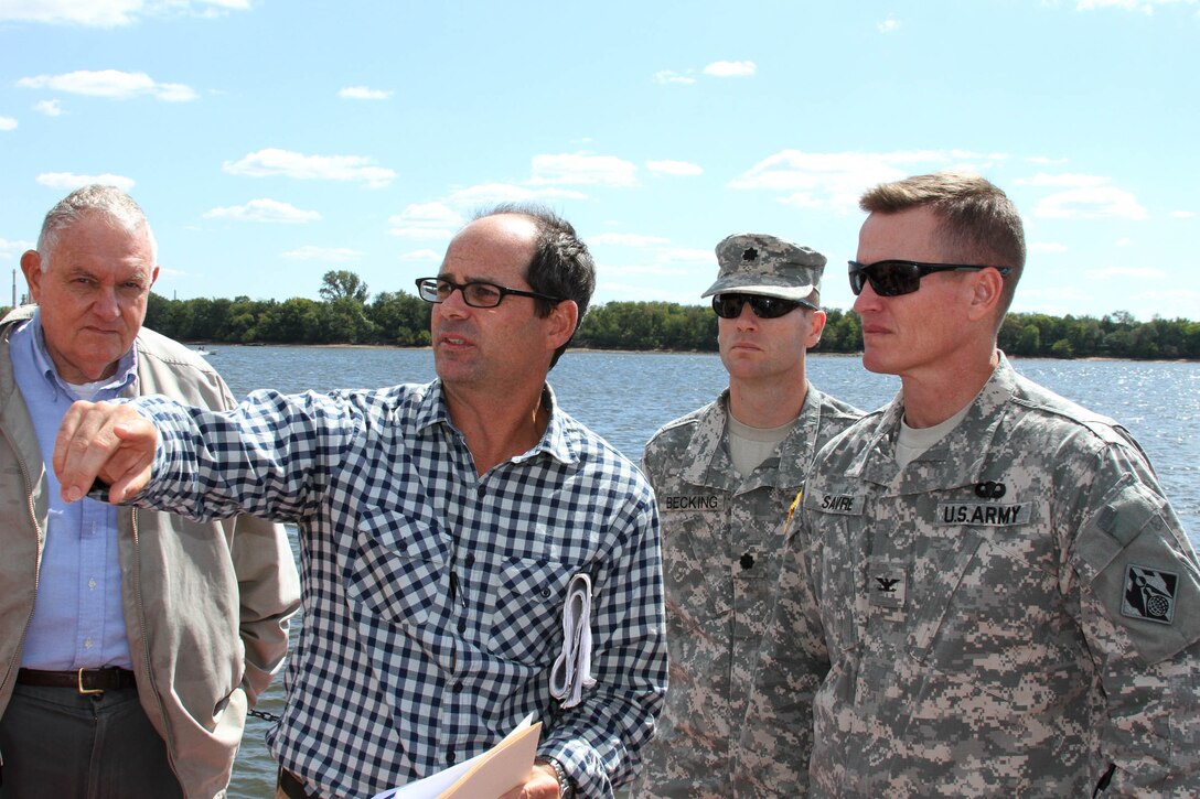 Project Manager Brian Bogle discusses the Philadelphia Navy Yard seawall project with Col. Kent Savre, Commander of the North Atlantic Division during a visit Sept. 10. 