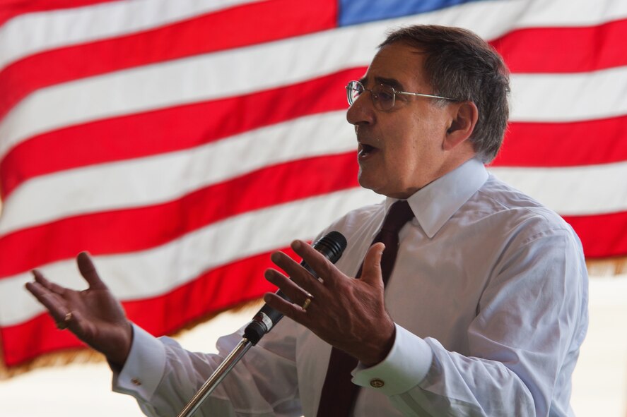 YOKOTA AIR BASE, Japan -- Secretary of Defense Leon E. Panetta addresses U.S. service members at Yokota Air Base, Japan, Sept. 17, 2012. Panetta is slated to travel to China and New Zealand following his visit at Yokota. (U.S. Air Force photo by Osakabe Yasuo)
