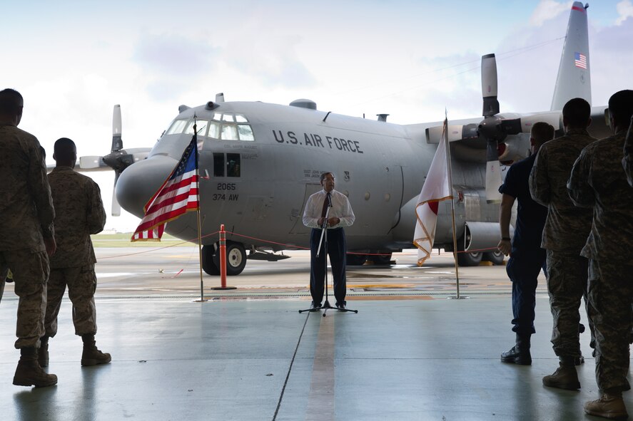 YOKOTA AIR BASE, Japan -- Secretary of Defense Leon E. Panetta addresses U.S. service members at Yokota Air Base, Japan, Sept. 17, 2012. Panetta is slated to travel to China and New Zealand following his visit at Yokota. (U.S. Air Force photo by Osakabe Yasuo)