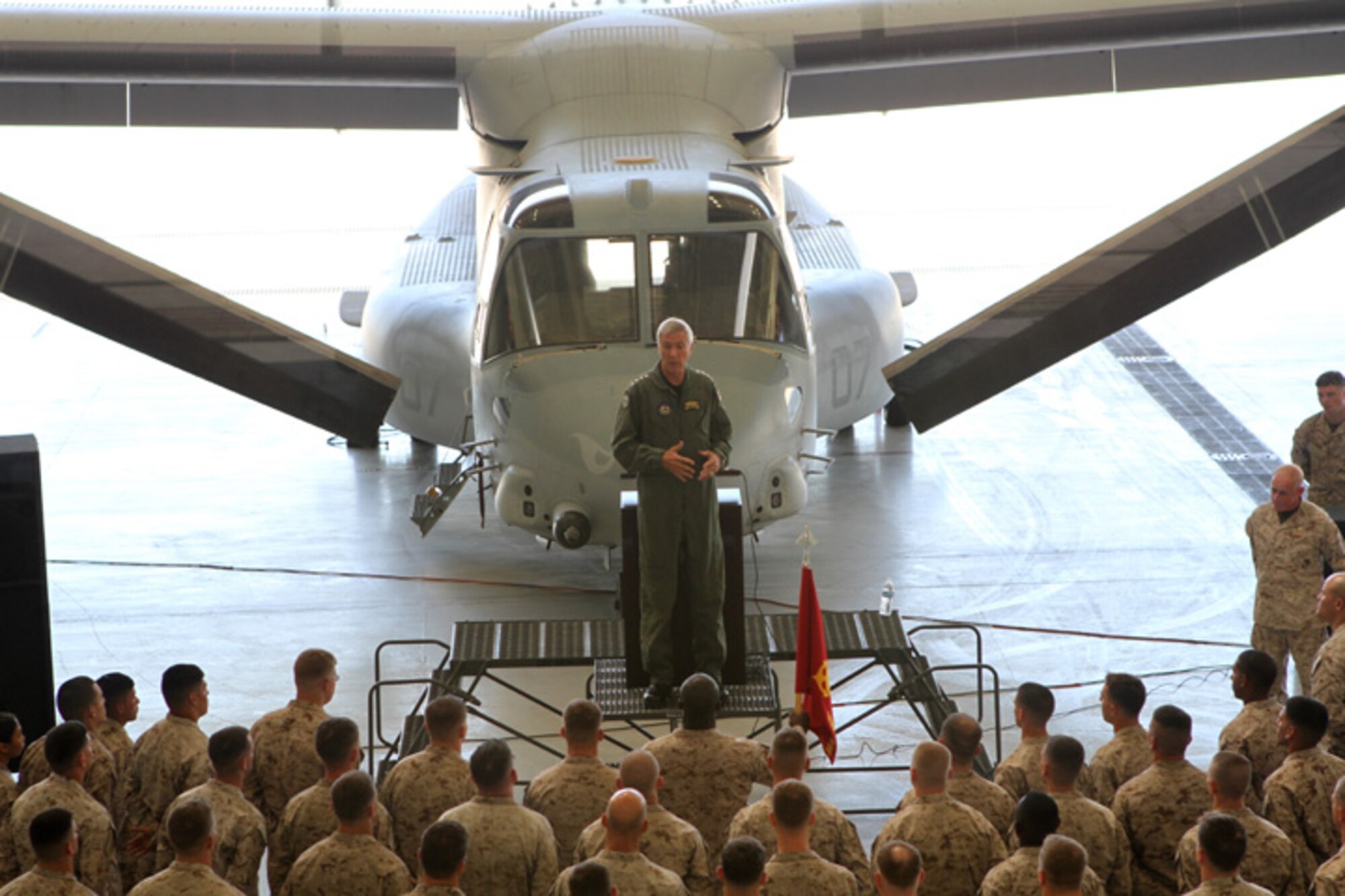 MARINE CORPS AIR STATION MIRAMAR, Calif. - Marines with Marine Medium
Tiltrotor Squadron 166 gather to listen to Admiral Samuel J. Locklear,
commander of the U.S. Pacific Command, speak aboard Marine Corps Air Station
Miramar, Calif., Sept. 19, 2012. Locklear answered questions from the Marines
about current affairs as well as the future for the Marine Corps presence in
the East. (Courtesy photo)
