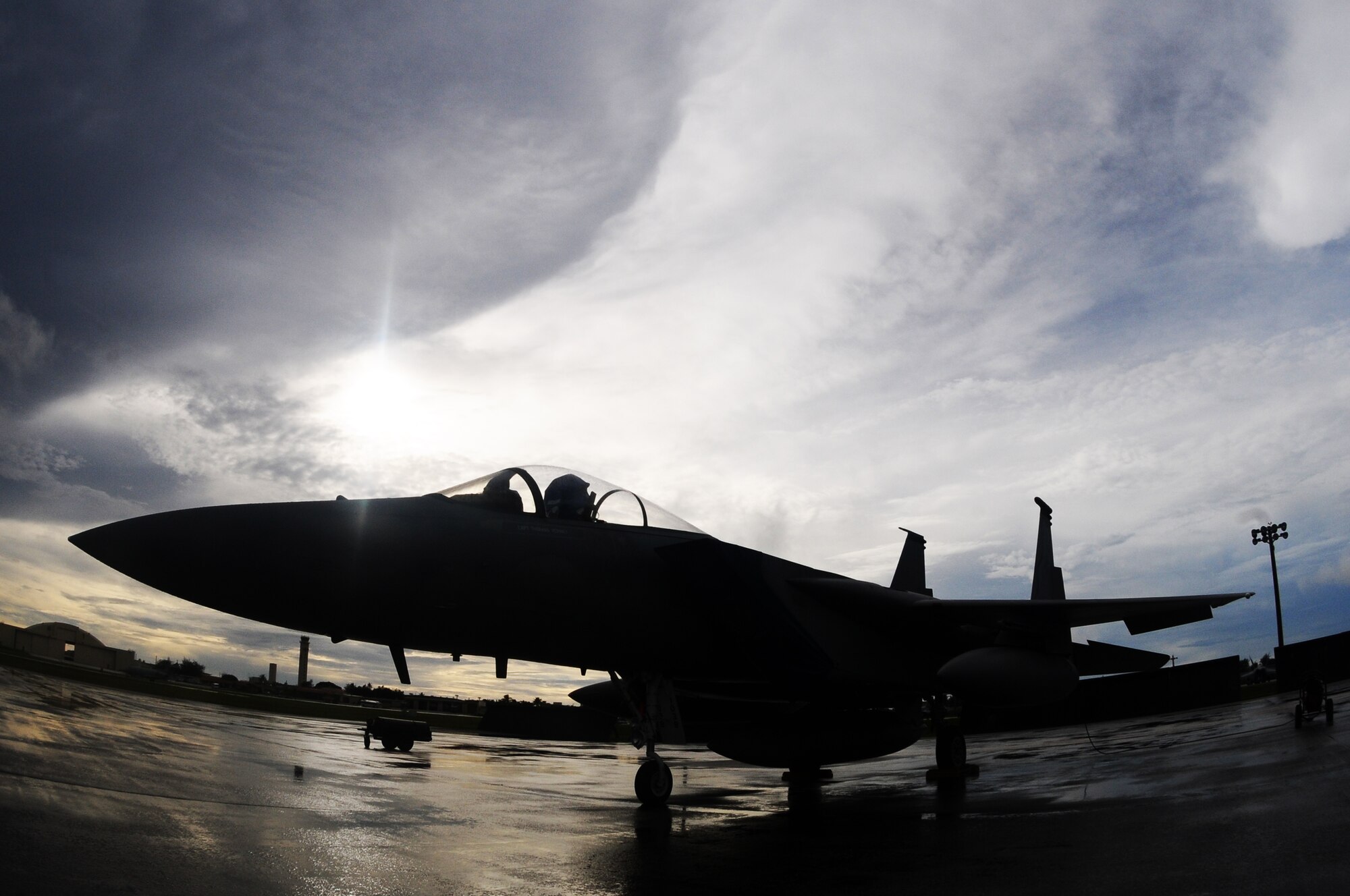 ANDERSEN AIR FORCE BASE, Guam - F-15's and other aircraft from Kadena Air
Base, Japan are parked on the flight line here, Sept. 17. The aircraft were
evacuated here from Kadena due to the typhoon threat in Okinawa, Japan and
inclement weather throughout the Asia-Pacific region. Historically, aircraft
from throughout the region have evacuated to Andersen in times of
threatening weather to ensure no damage occurs to the aircraft. (U.S. Air
Force photo by Senior Airman Carlin Leslie/Released)
