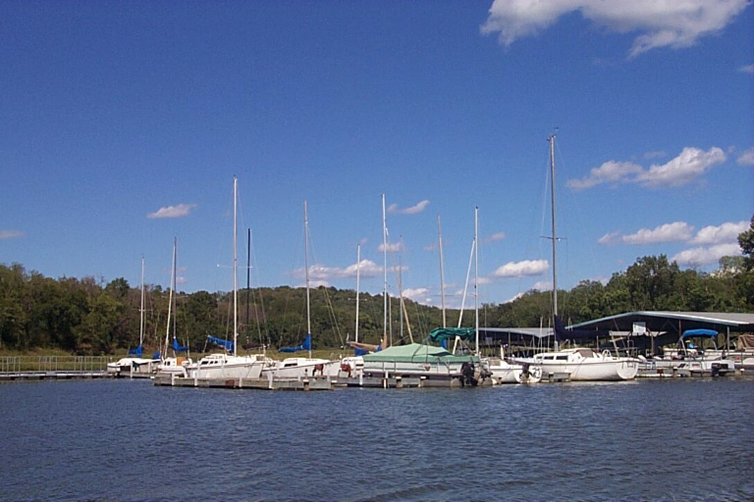 Perry Lake Yatch and Marina
