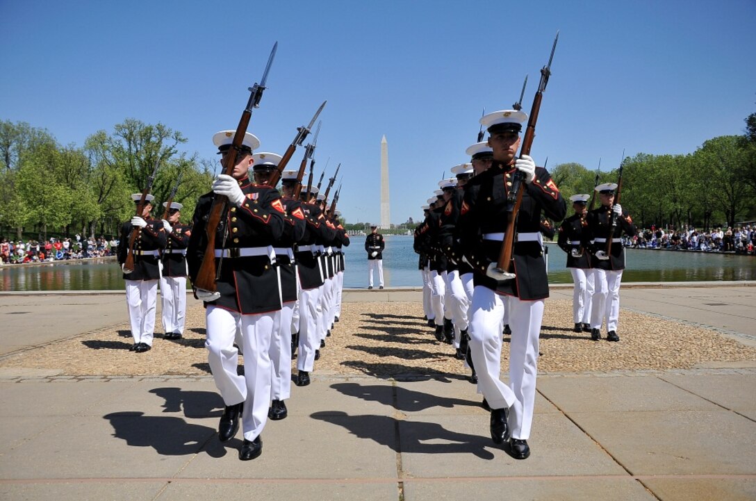 Marine Corps Silent Drill Platoon to perform at Mercer County Italian American Festival