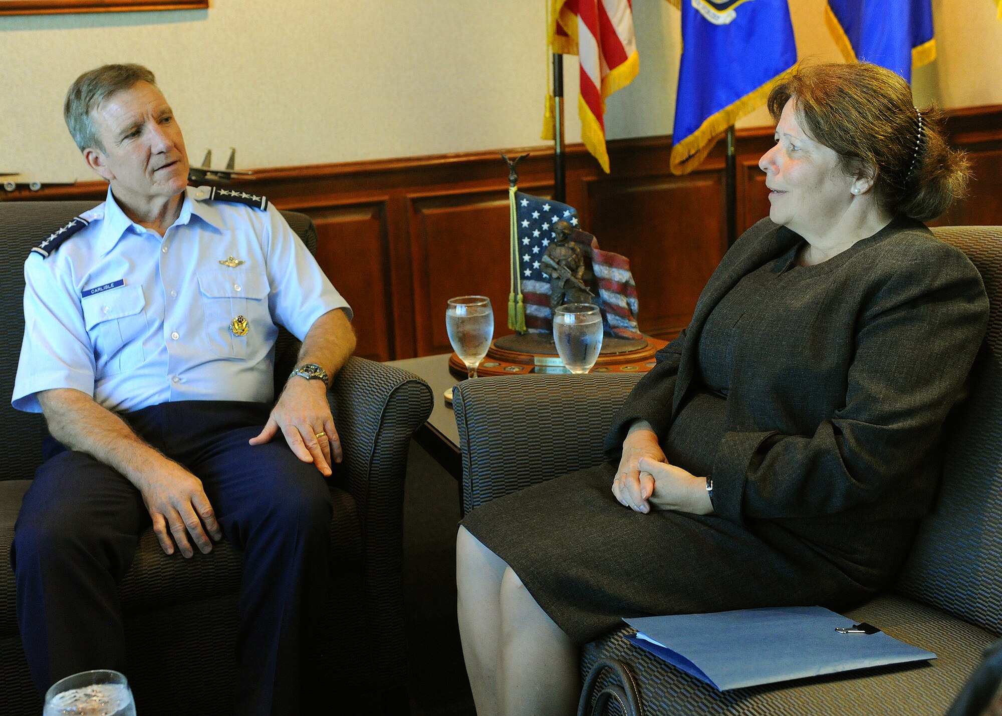 Gen. Herbert J. “Hawk” Carlisle, Pacific Air Forces commander, greets U.S. Ambassador to Micronesia Dorothea-Maria (Doria) Rosen, at the PACAF headquarters building on Joint Base Pearl Harbor-Hickam, Hawaii, Sept. 25, 2012. Rosen visited PACAF for a brief office call with Gen. Herbert J. “Hawk” Carlisle, PACAF commander. (U.S. Air Force photo/Tech. Sgt. Jerome S. Tayborn)