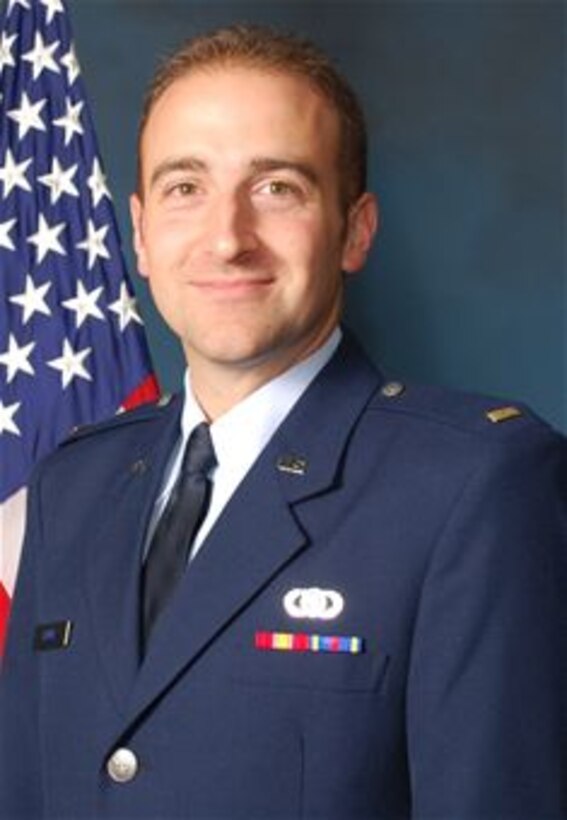 Please welcome the USAF Heritage of Amerca Band's new Flight Commander, 2nd Lieutenant Justin W. Lewis 