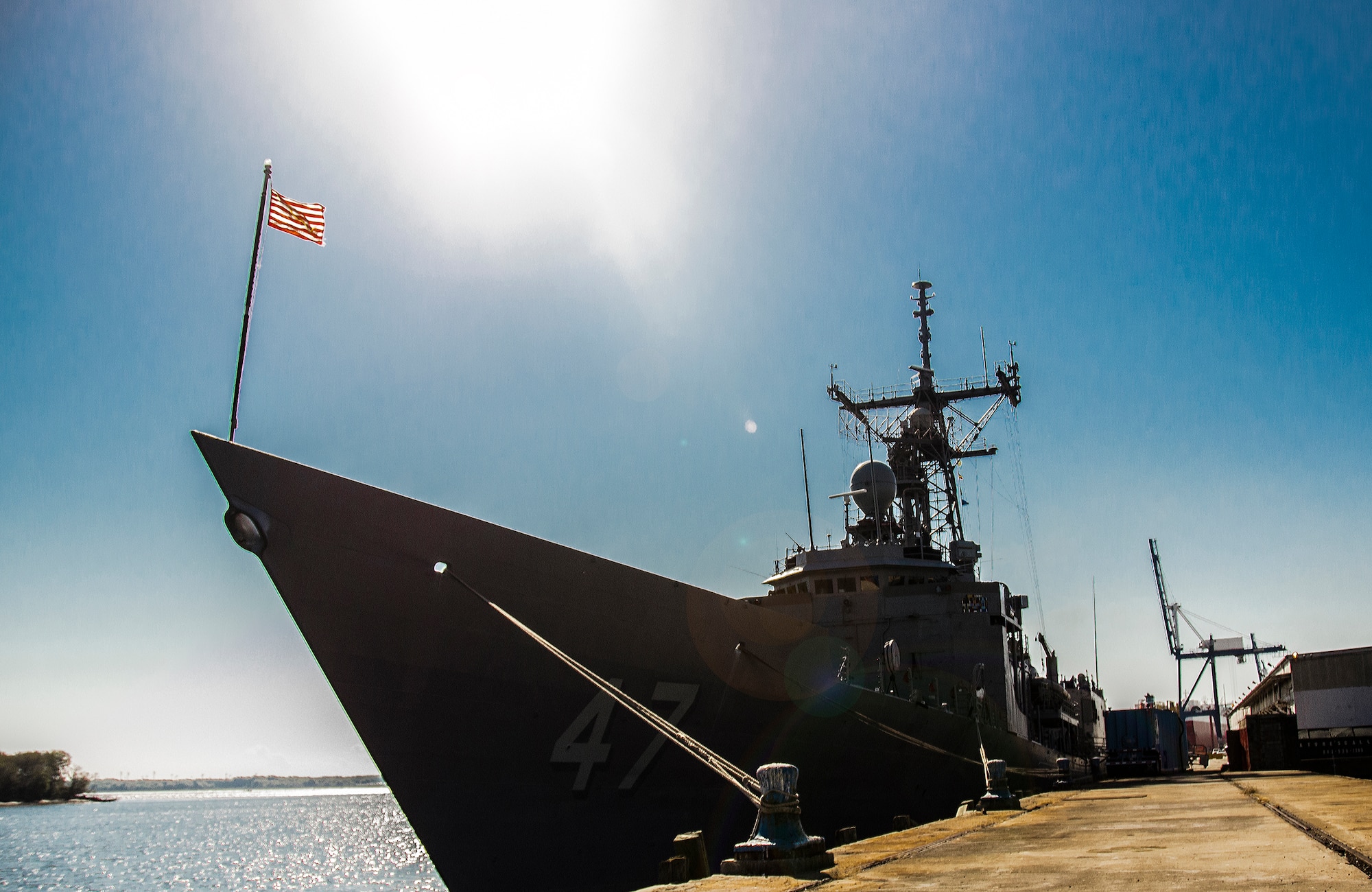 The guided missile frigate USS Nicholas (FFG 47), made a routine port visit to Charleston, S.C., Sept. 20 through 24, 2012. The Nicholas is home ported in Norfolk, Va. (U.S. Air Force Photo / Airman 1st Class Tom Brading)