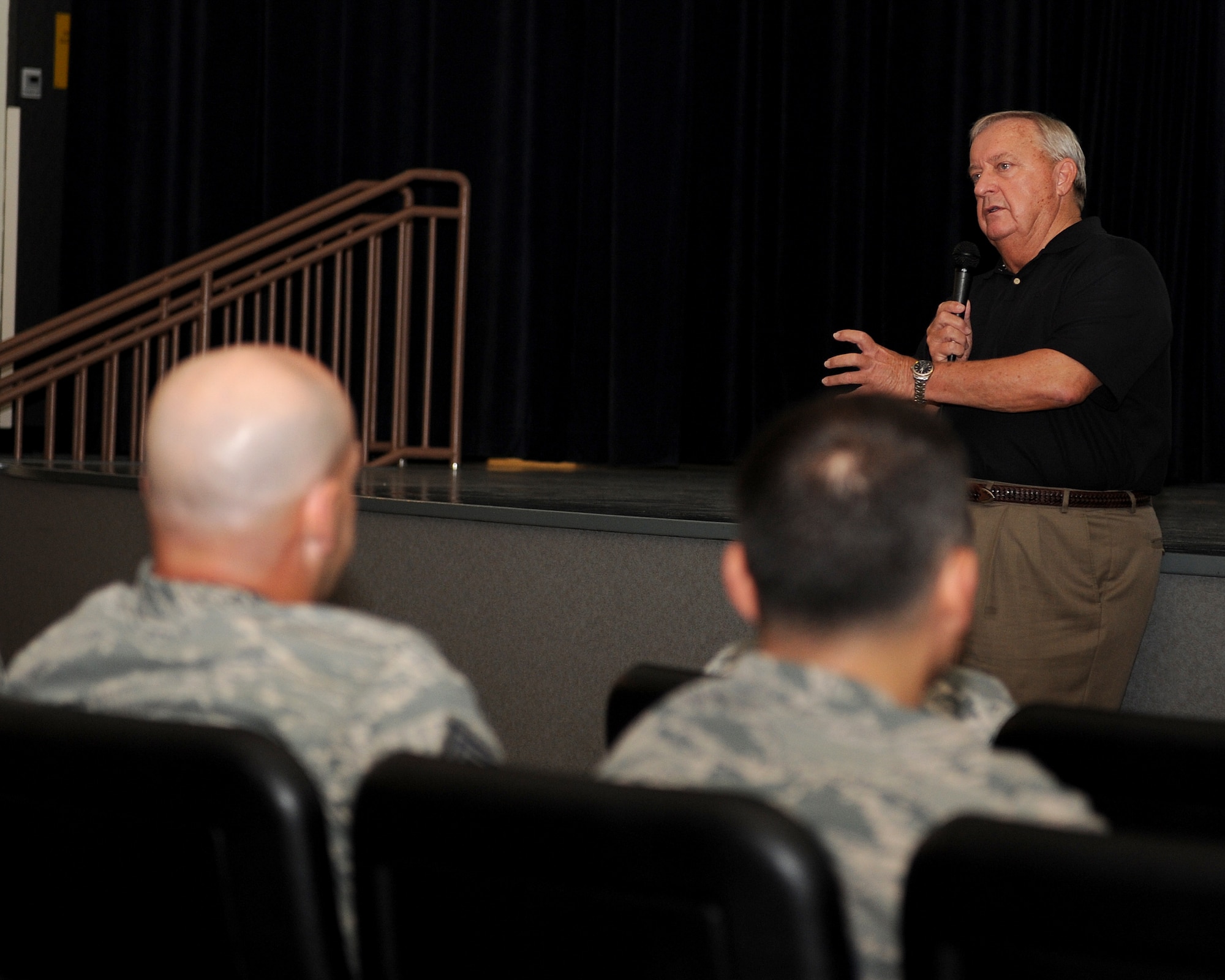 Former Chief Master Sgt. of the Air Force James Binnicker shares stories and advice with Airmen during an Airman’s Call on Kunsan Air Base, Republic of Korea, Sept. 18, 2012. Binnicker, who served as the Air Force’s ninth CMSAF from 1986 to 1990, toured the base and learned about the 8th Fighter Wing mission. (U.S. Air Force photo/Staff Sgt. Jonathan Fowler)