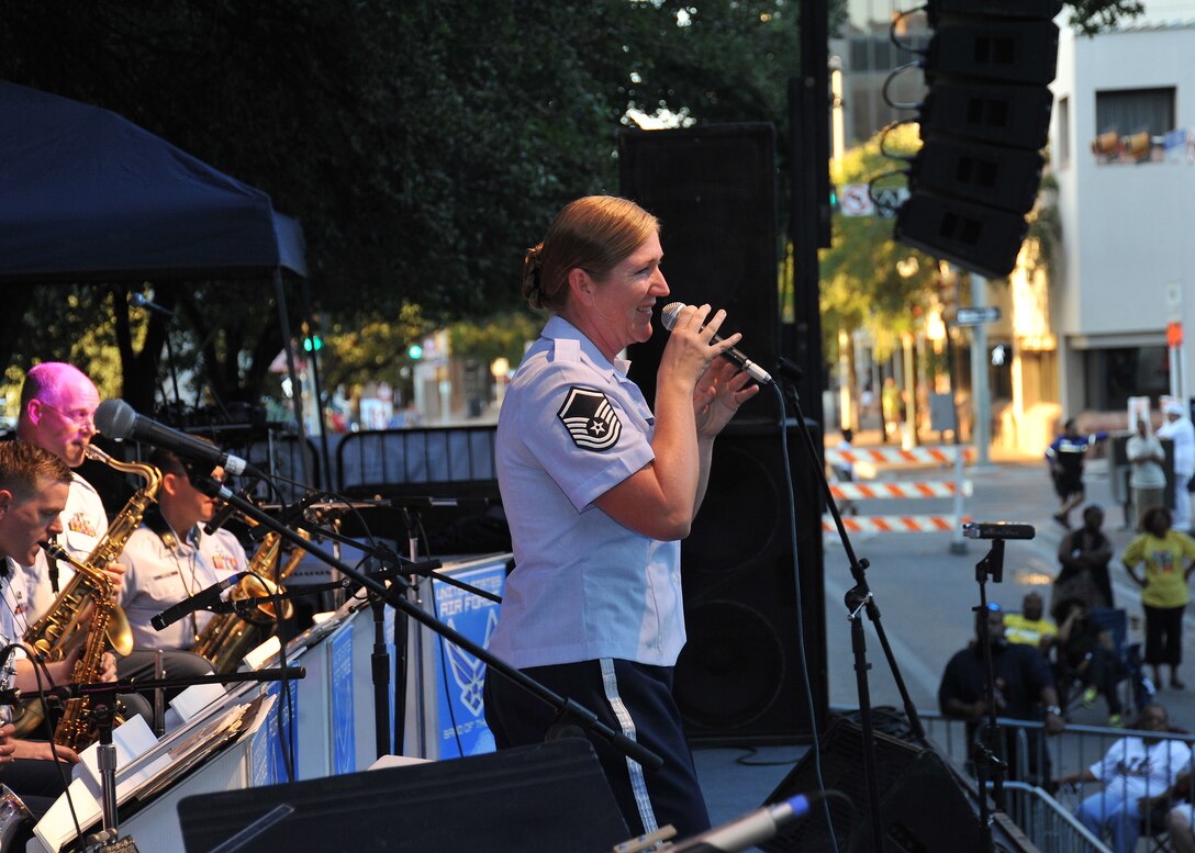 MSgt Nancy Poffenbarger dazzles the crowd with flawless vocals at the 2012 Jazz SA Live Festival. 