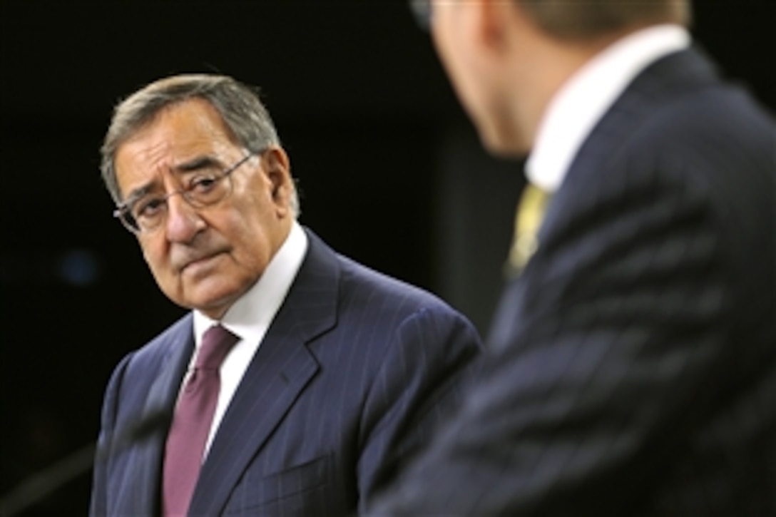 U.S. Defense Secretary Leon E. Panetta and Canadian Defense Minister Peter G. MacKay hold a joint press conference at the Pentagon, Sept. 28, 2012.