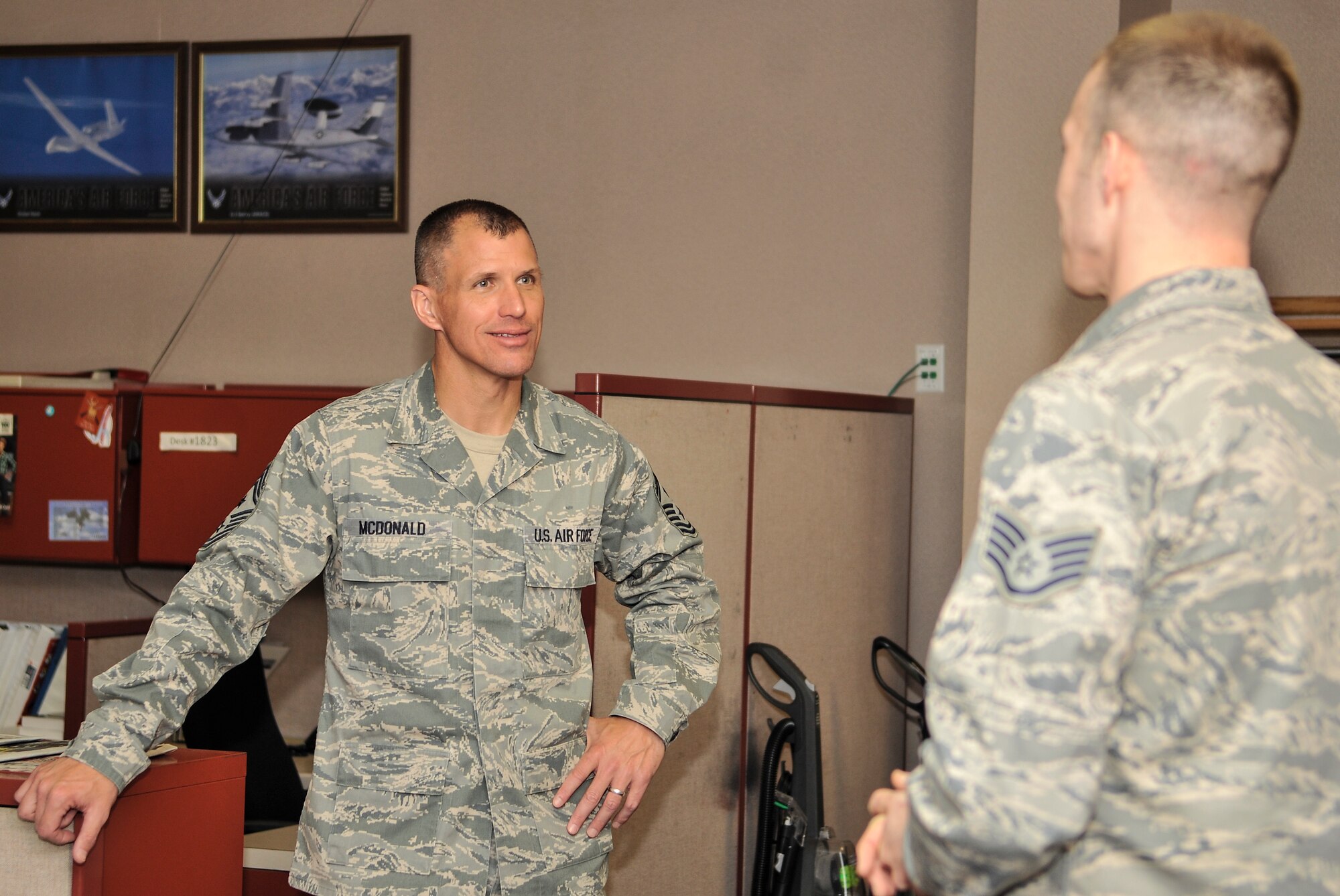 PACAF Command Chief addresses Icemen > Eielson Air Force Base > Display