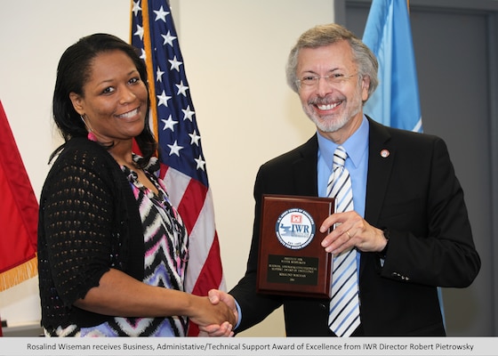 Rosalind Wiseman receives Business, Administrative/Technical Support Award of Excellence from IWR Director Robert Pietrowsky