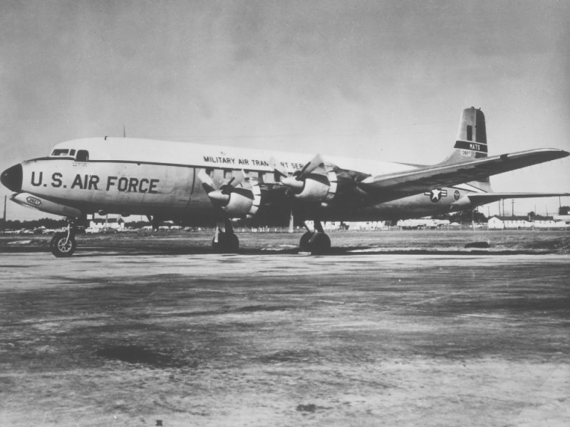 割引購入 in week This history flight C-118A Last 1976: 2, April – ジャケット・アウター