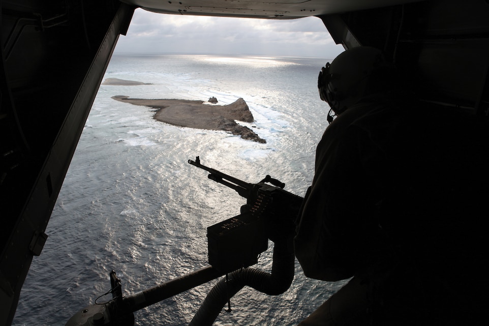 Marines Refresh, Test Skills During Aerial Gunnery Training > United ...