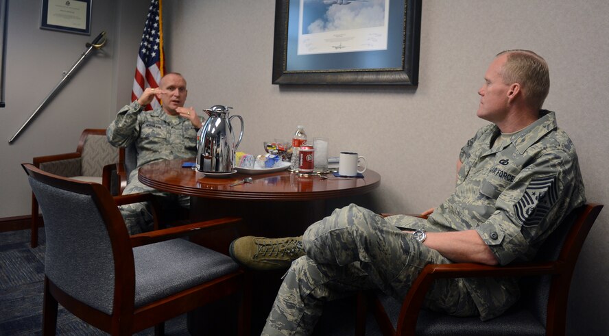 Chief Master Sgt. Brian Hornback, Air Force Global Strike Command command chief, speaks with Chief Master Sgt. of the Air Force James A. Cody at AFGSC Headquarters on Barksdale Air Force Base, La., April 2, 2013. The chief's spoke about the command's Airmen and the challenges and opportunities they have. (U.S. Air Force photo/Senior Airman Micaiah Anthony)