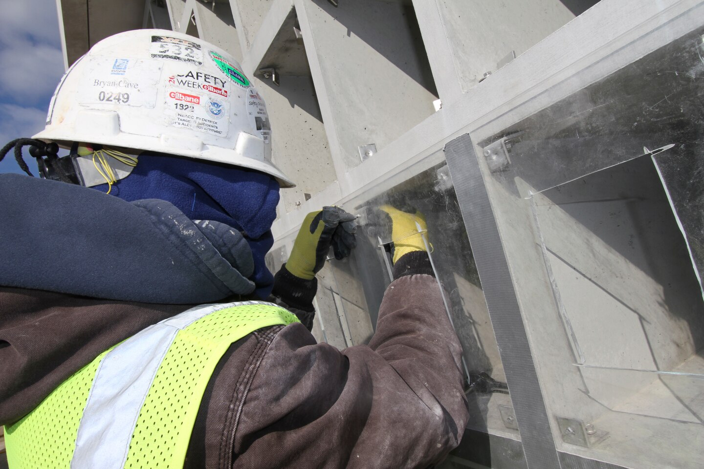 ARLINGTON, Va. – Contractors are putting the finishing touches on the new 62,820-square-foot Columbarium Court 9 here. The $12.9-million-dollar facility will add 20,292 niche spaces and extend the availability of first inurnment to 2024. 