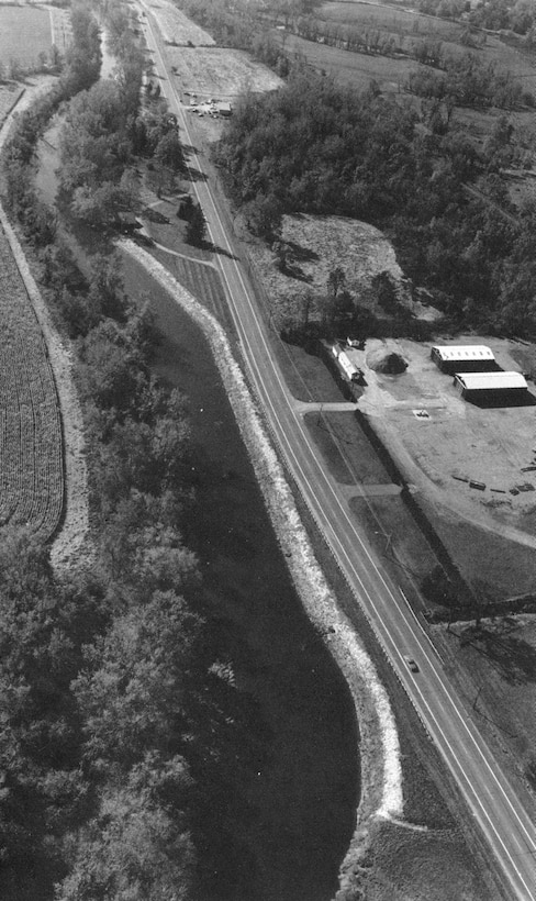 Aerial view of Housatonic River project. The Housatonic River project in Sheffield lies adjacent to U.S. Route 7, several hundred feet south of Kellogg Road. It is about seven miles east of the Massachusetts-New York state line and about 6.5 miles north of the Massachusetts ­ Connecticut state line. 