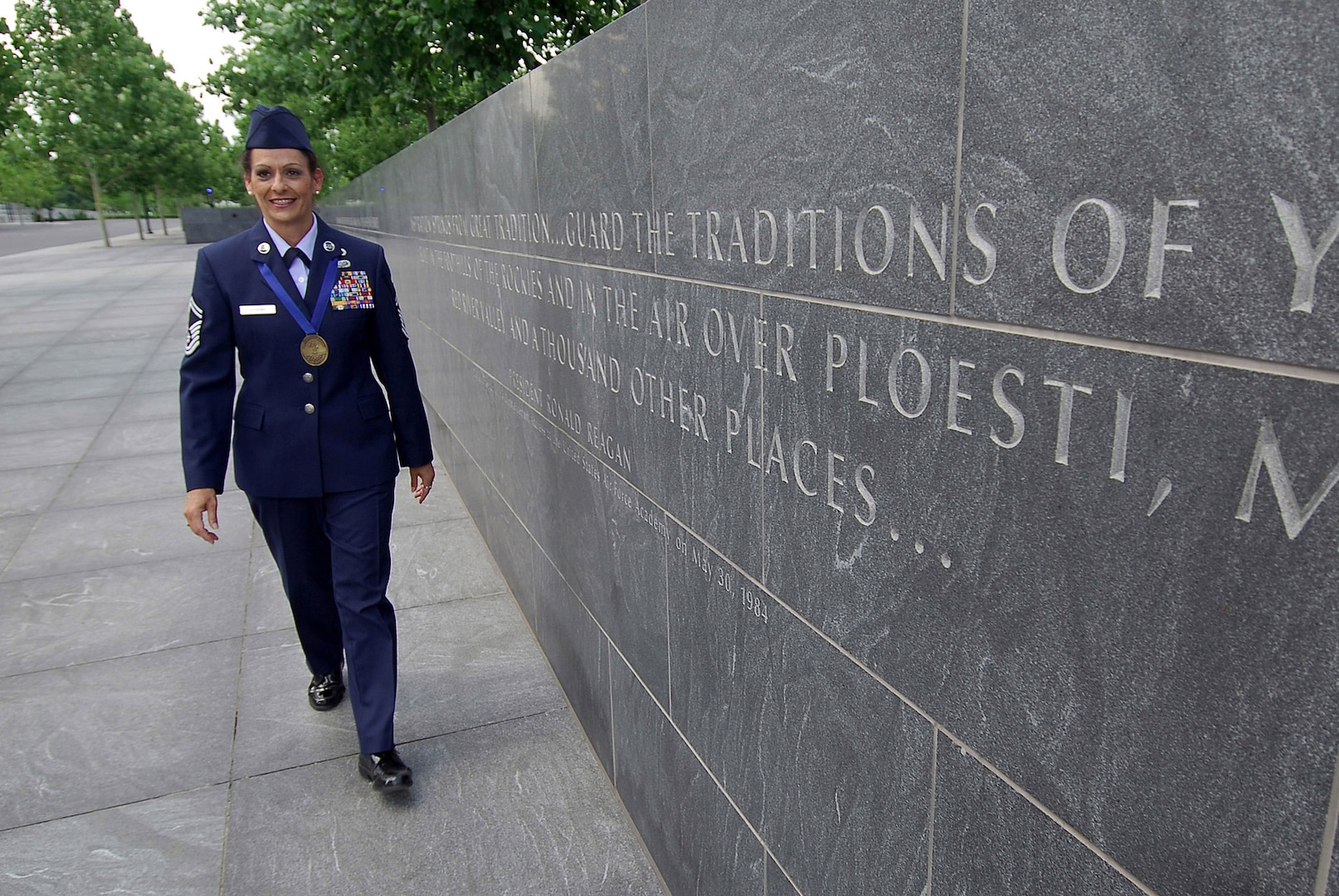 Senior Master Sgt. Donna Goodno walks along the Air Force Memorial in Arlington, Va., June 18 during the Air National Guard's Outstanding Airmen of the Year Week. Goodno was recently announced as one of 12 Air Force Outstanding Airmen for 2008.