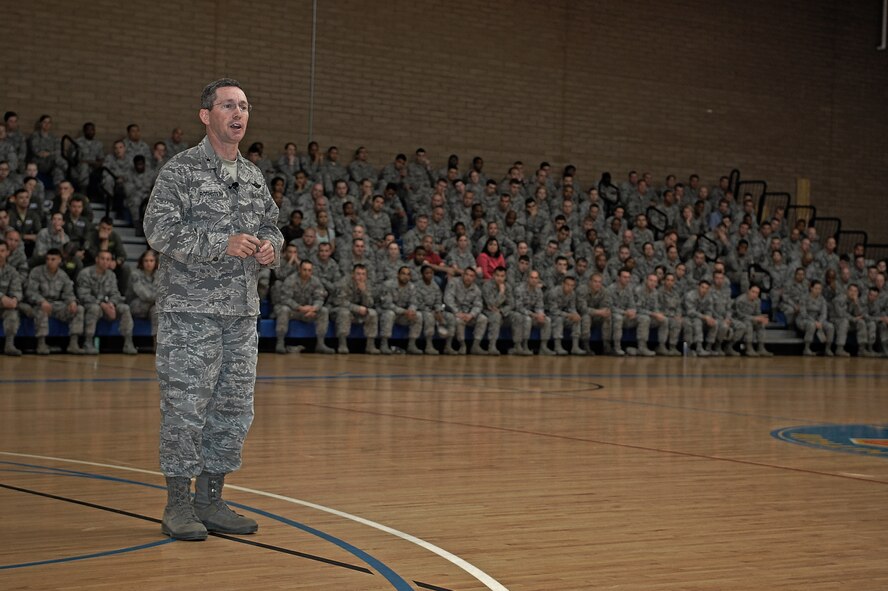 Brig. Gen. Mike Rothstein, 56th Fighter Wing commander,  discusses issues such as sequestration and the F-35 bed down, and gave Luke Air Force Base members a state-of-the-wing feedback during a commander’s call April 12 at the Luke AFB Bryant Fitness Center gym. (U.S. Air Force photo/Airman 1st Class James Hensley)