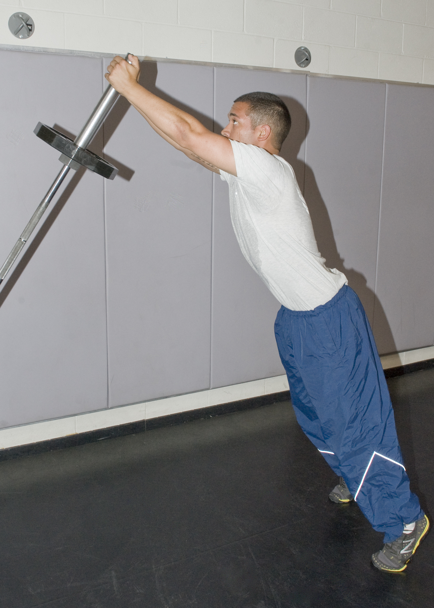 Exercise of the week Barbell jammers > Dyess Air Force Base > Display