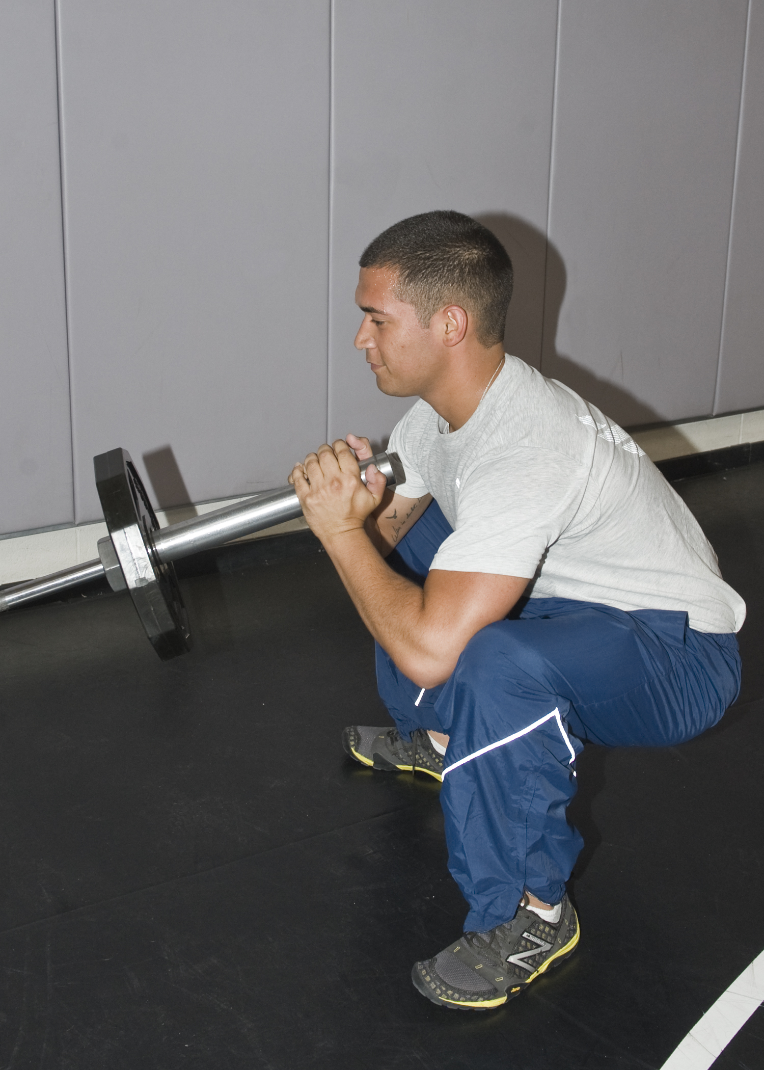 Exercise of the week Barbell jammers > Dyess Air Force Base > Display