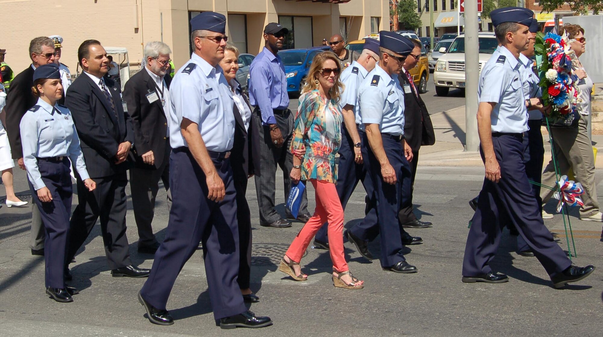 433rd Airlift Wing leadership and Honorary Commanders participate in the Pilgrimage to the Alamo-a memorial tribute to the heroes of the mission on April 22 in downtown San Antonio. (U.S. Air Force Photo/ Maj. Tim Wade)