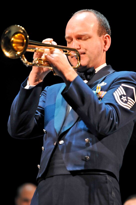 Master Sgt. Rich Sigler retires from the Airmen of Note after 24 years of
service.
