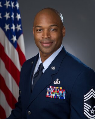 Chief Master Sgt. Kevin Hart, 60th Air Mobility Wing director of staff. (U.S. Air Force photo)