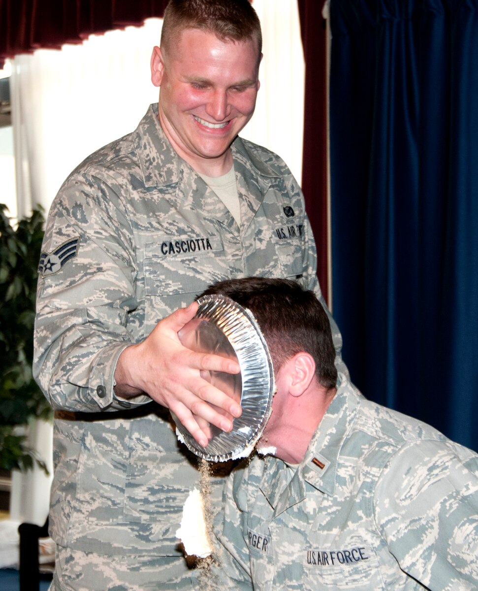 Rising 4 hosts ‘Pie in the Eye’ at Vance club > Vance Air Force Base