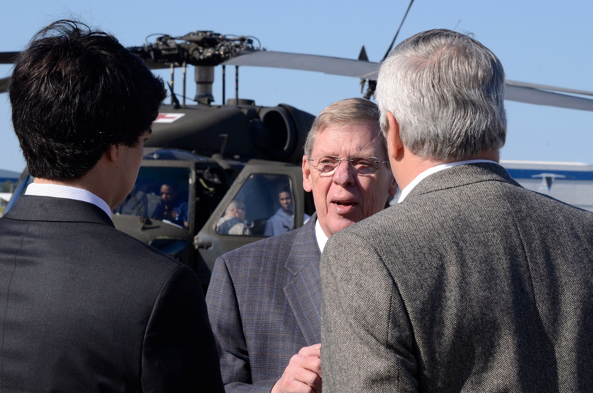 Students and family members speak with Sen. (GA-R) Johnny Isakson about the academy application experience during the 2013 Georgia Congressional Delegation Academy Day held at Dobbins Air Reserve Base, Ga., and April 20. (U.S. Air Force photo/Don Peek)
