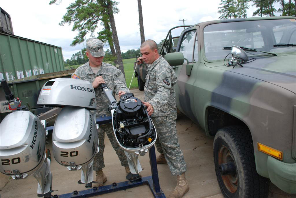 National Guard mechanics keep hope rolling; 844th maintenance works